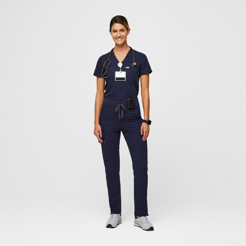 Navy Yola High Waisted 2.0 Skinny Scrub Pants/Navy Casma Three-Pocket Scrub Top